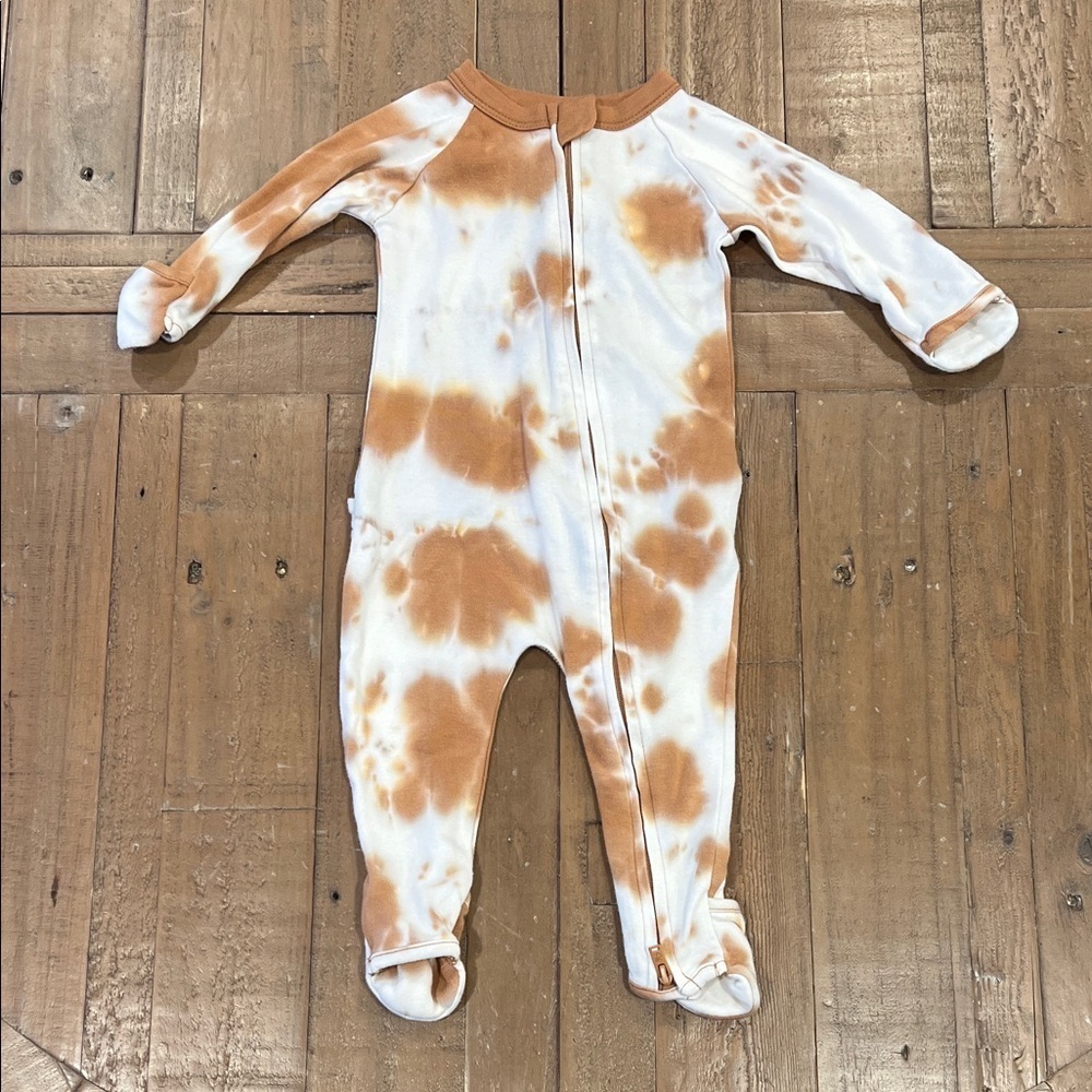Goumi brown and white tie dye bamboo blend romper 3-6 months snap rear